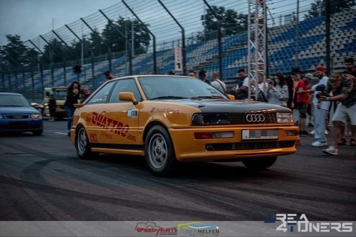 L-8 Night
Imagen del reportaje de la revista Tuning Area4tuners.es, de la concentración de coches Tuning del año 2024 en Lausitring, Alemania,