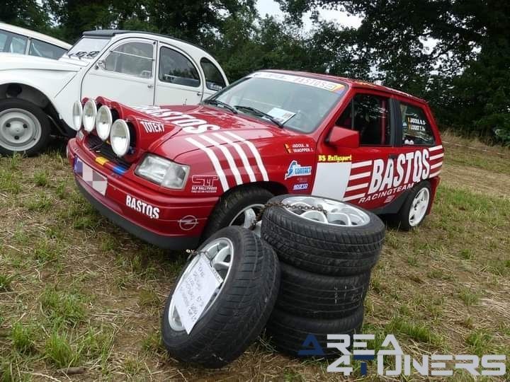 Summer Sweetness
Imagen del reportaje de la revista Tuning Area4tuners.es, de la concentración de coches Tuning del año 2024 en Tielt, Bélgica.