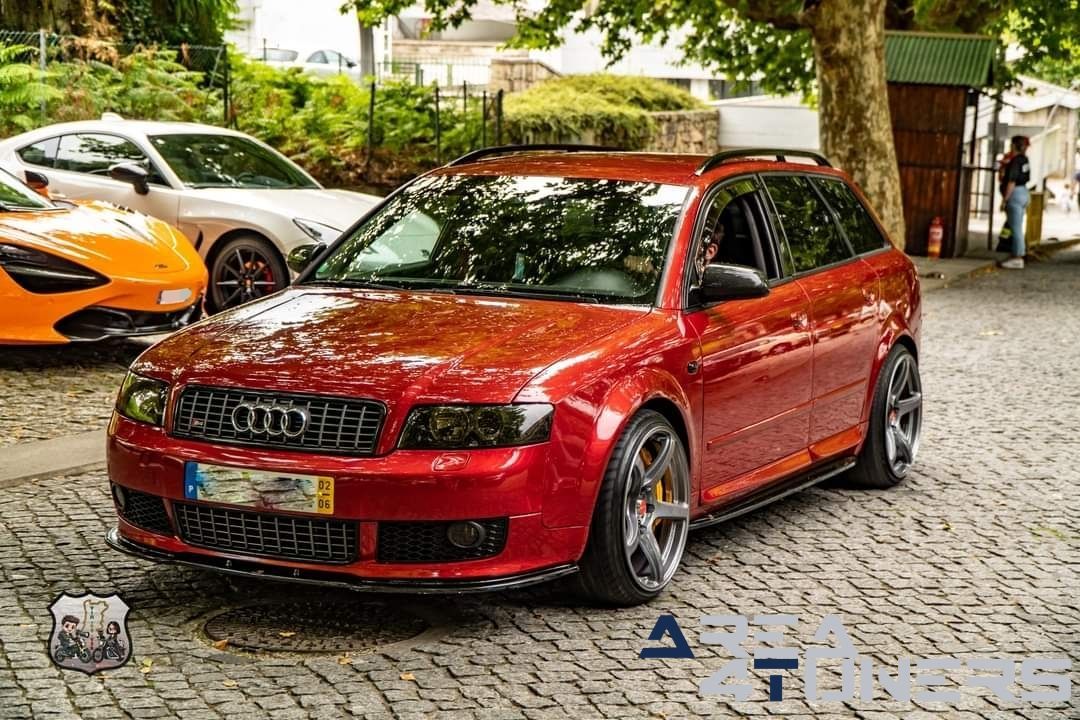 Moncao On Fire
Imagen del reportaje de la revista Tuning Area4tuners.es, de la concentración de coches Tuning del año 2024 en Moncao, Portugal.