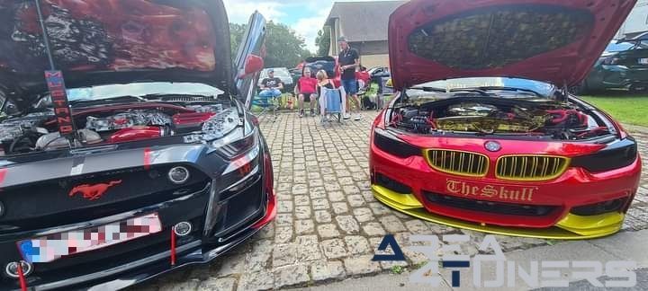 Chique Belgique 3
Imagen del reportaje de la revista Tuning Area4tuners.es, de la concentración de coches Tuning del año 2024 en Wielsbeke, Bélgica.