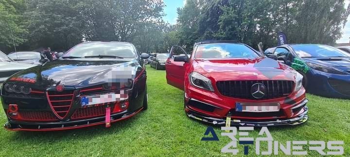 Chique Belgique 3
Imagen del reportaje de la revista Tuning Area4tuners.es, de la concentración de coches Tuning del año 2024 en Wielsbeke, Bélgica.