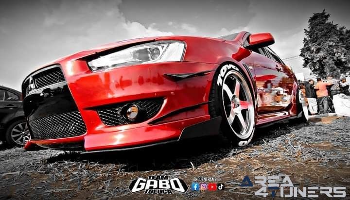 1er Aniversario ANCM
Imagen del reportaje de la revista Tuning Area4tuners.es, de la concentración de coches Tuning del año 2024 en Toluca, México.