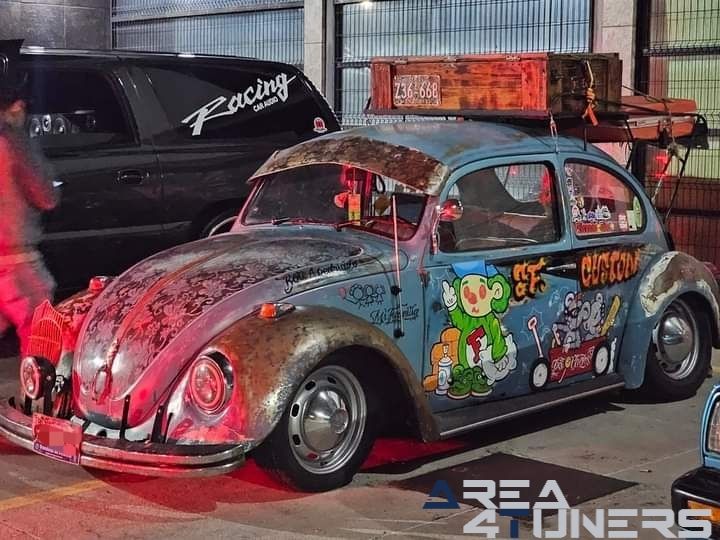 Diablo Fest
Imagen del reportaje de la revista Tuning Area4tuners.es, de la concentración de coches Tuning del año 2024 en Texcoco, México.