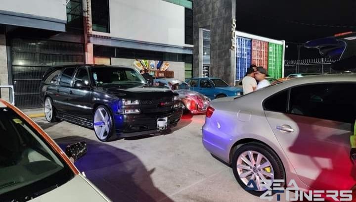 Diablo Fest
Imagen del reportaje de la revista Tuning Area4tuners.es, de la concentración de coches Tuning del año 2024 en Texcoco, México.