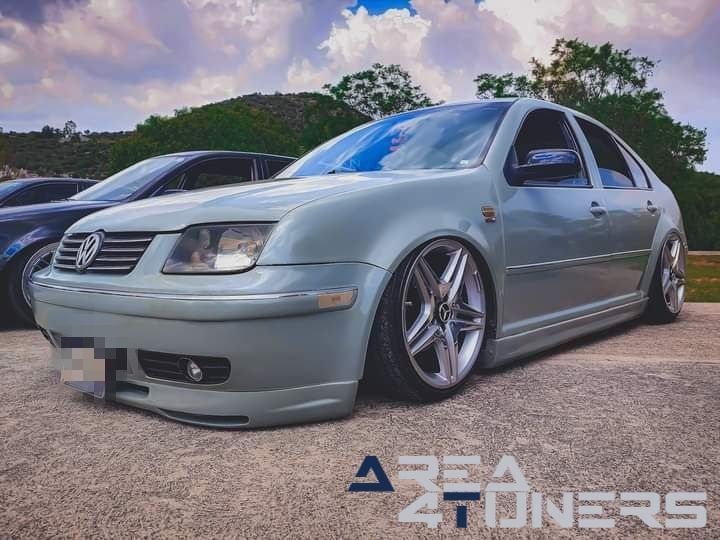 MK4 & 5 Society Querétaro
Imagen del reportaje de la revista Tuning Area4tuners.es, de la concentración de coches Tuning del año 2024 en Querétaro, México.