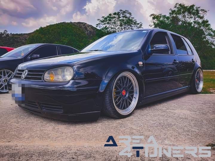 MK4 & 5 Society Querétaro
Imagen del reportaje de la revista Tuning Area4tuners.es, de la concentración de coches Tuning del año 2024 en Querétaro, México.