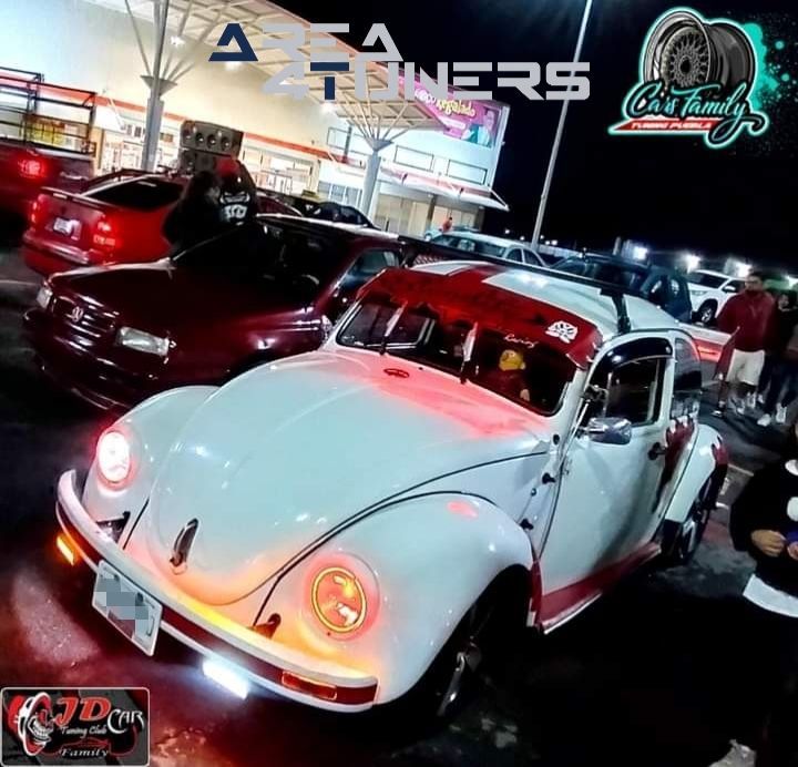1er Aniversario JD Car
Imagen del reportaje de la revista Tuning Area4tuners.es, de la concentración de coches Tuning del año 2024 en Puebla, México