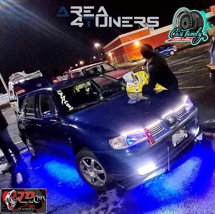 1er Aniversario JD Car
Imagen del reportaje de la revista Tuning Area4tuners.es, de la concentración de coches Tuning del año 2024 en Puebla, México