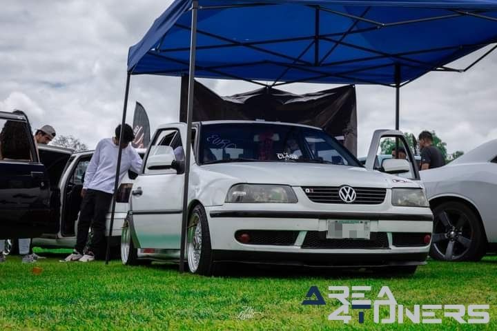 Centurión Car Show 2k24
Imagen del reportaje de la revista Tuning Area4tuners.es, de la concentración de coches Tuning del año 2024 en San Luis Potosí, México