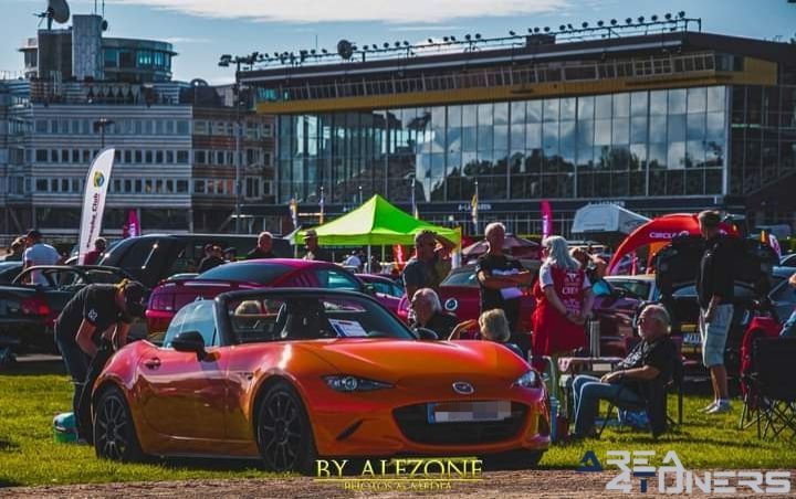 Stockholm Car Meet
Imagen del reportaje de la revista Tuning Area4tuners.es, de la concentración de coches Tuning del año 2024 en Stockholm, Suecia
