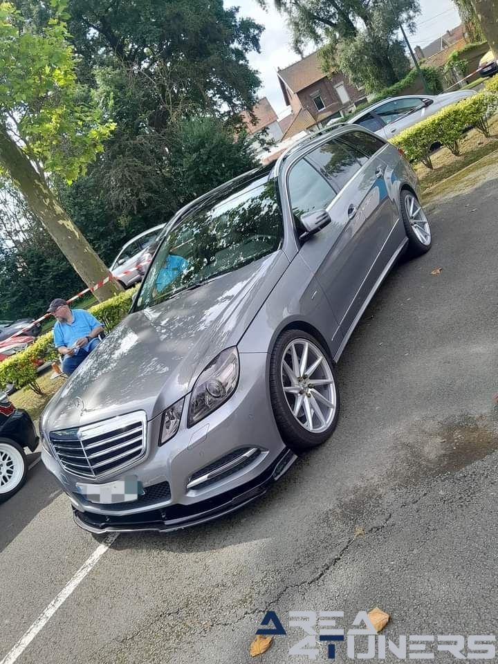 Meeting Des Anarchies 2024
Imagen del reportaje de la revista Tuning Area4tuners.es, de la concentración de coches Tuning del año 2024 en Isbergues, Francia.