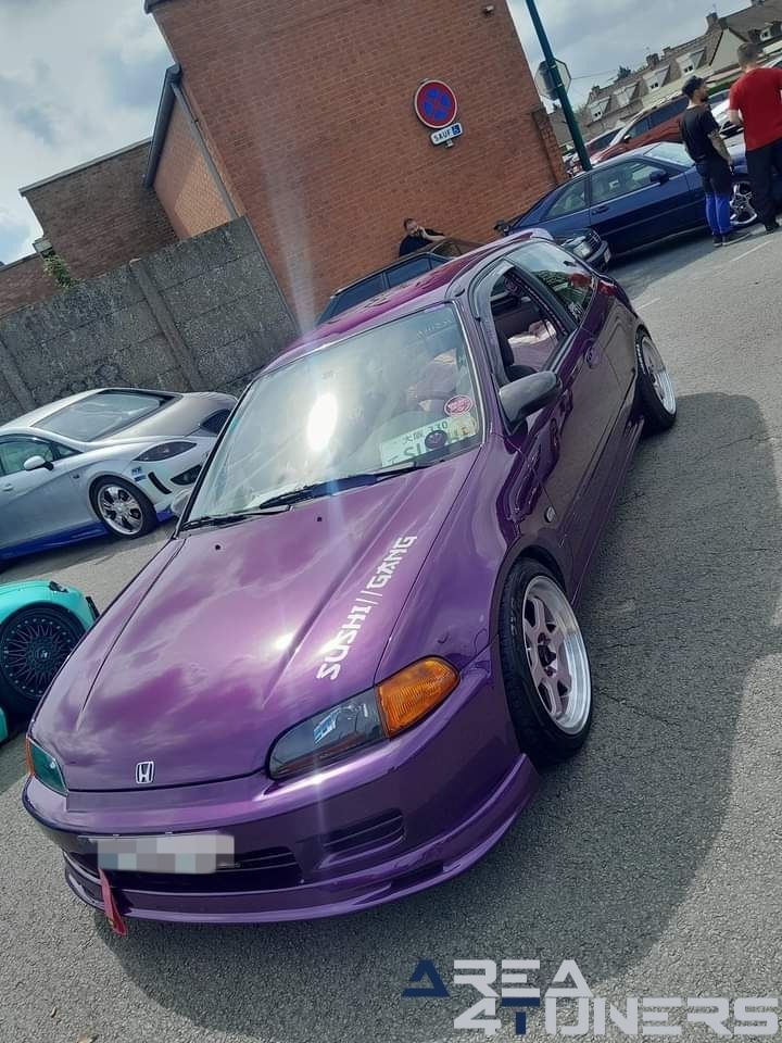 Meeting Des Anarchies 2024
Imagen del reportaje de la revista Tuning Area4tuners.es, de la concentración de coches Tuning del año 2024 en Isbergues, Francia.