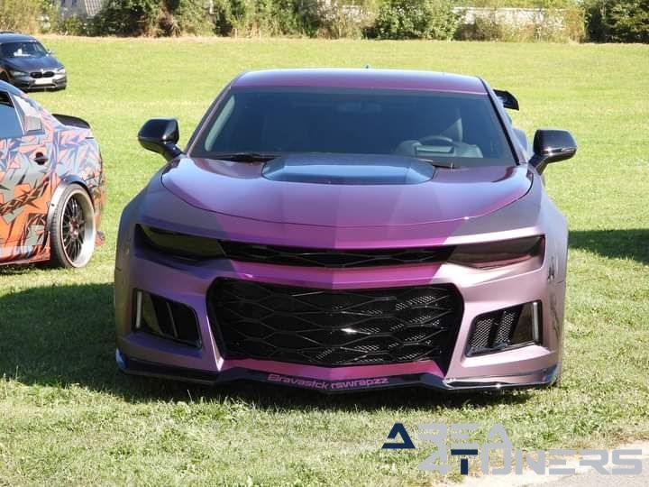 Lazy Sunday The Lake 2024
Imagen del reportaje de la revista Tuning Area4tuners.es, de la concentración de coches Tuning del año 2024 en Jabbeke, Bélgica.