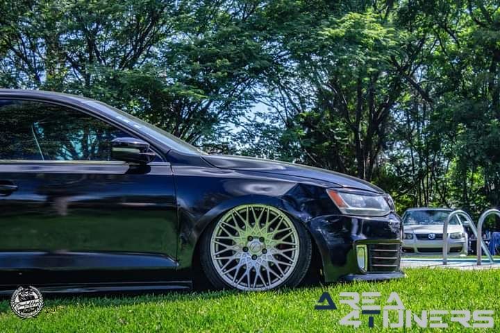 Camping Y Car Show Low Wagen
Imagen del reportaje de la revista Tuning Area4tuners.es, de la concentración de coches Tuning del año 2024 en Las Margaritas, México