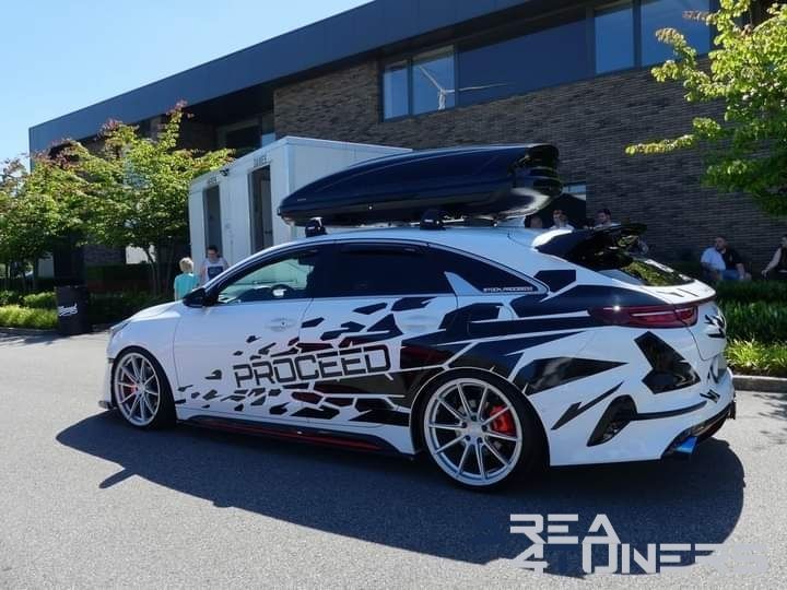 Unlimited Chapter 3
Imagen del reportaje de la revista Tuning Area4tuners.es, de la concentración de coches Tuning del año 2024 en Dilsen Stoken, Bélgica.