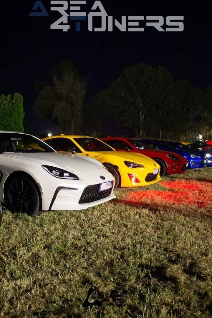 Raduno Simo Garage
Imagen del reportaje de la revista Tuning Area4tuners.es, de la concentración de coches Tuning del año 2024 en Trebaseleghe, Italia.