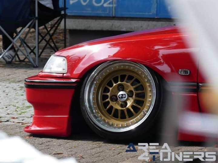 Custom Brews
Imagen del reportaje de la revista Tuning Area4tuners.es, de la concentración de coches Tuning del año 2024 en Bocholt, Bélgica.