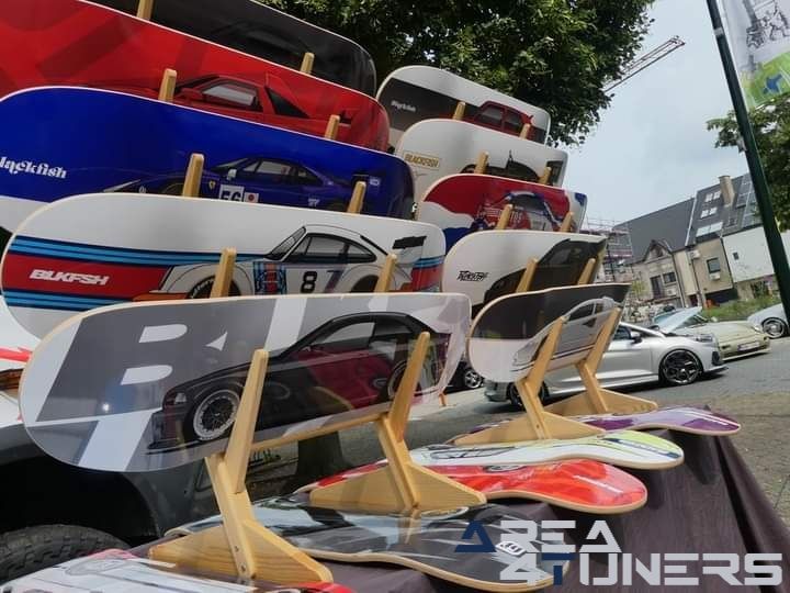 Custom Brews
Imagen del reportaje de la revista Tuning Area4tuners.es, de la concentración de coches Tuning del año 2024 en Bocholt, Bélgica.