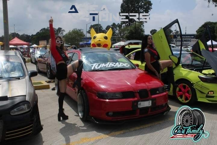 Caravana Día Internacional Tuning 2024
Imagen del reportaje de la revista Tuning Area4tuners.es, de la concentración de coches Tuning del año 2024 en Puebla, Zaragoza, México.