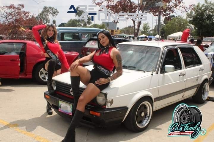 Caravana Día Internacional Tuning 2024
Imagen del reportaje de la revista Tuning Area4tuners.es, de la concentración de coches Tuning del año 2024 en Puebla, Zaragoza, México.