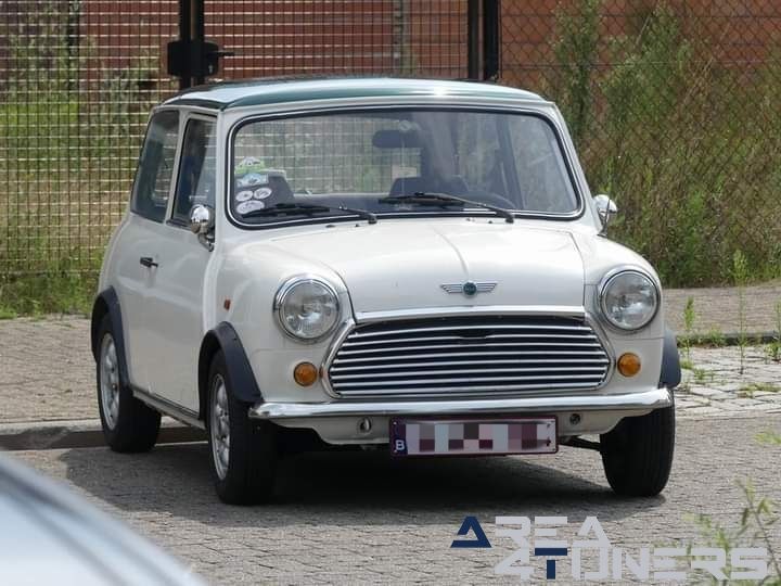 Custom Brews
Imagen del reportaje de la revista Tuning Area4tuners.es, de la concentración de coches Tuning del año 2024 en Bocholt, Bélgica.