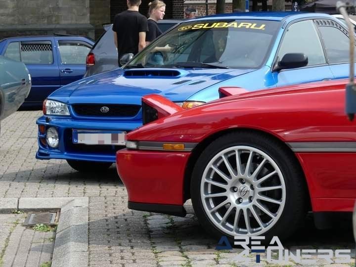 Custom Brews
Imagen del reportaje de la revista Tuning Area4tuners.es, de la concentración de coches Tuning del año 2024 en Bocholt, Bélgica.