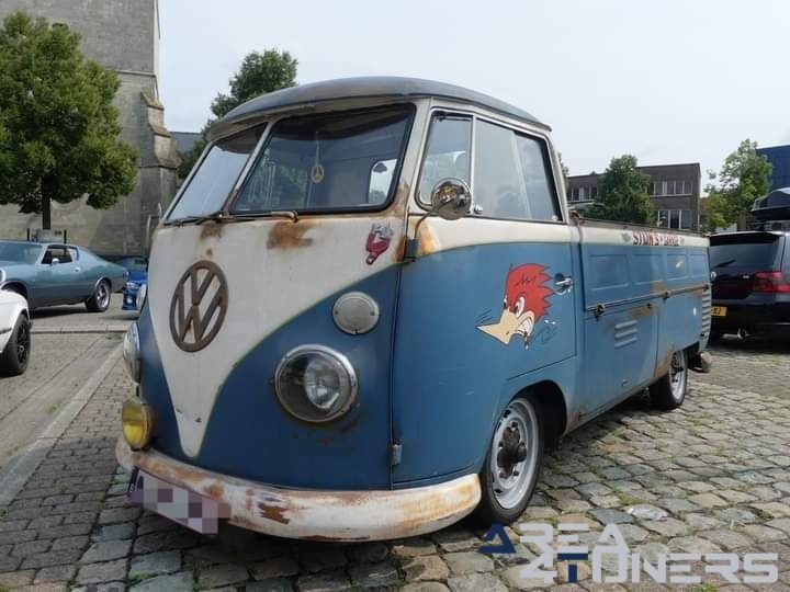 Custom Brews
Imagen del reportaje de la revista Tuning Area4tuners.es, de la concentración de coches Tuning del año 2024 en Bocholt, Bélgica.