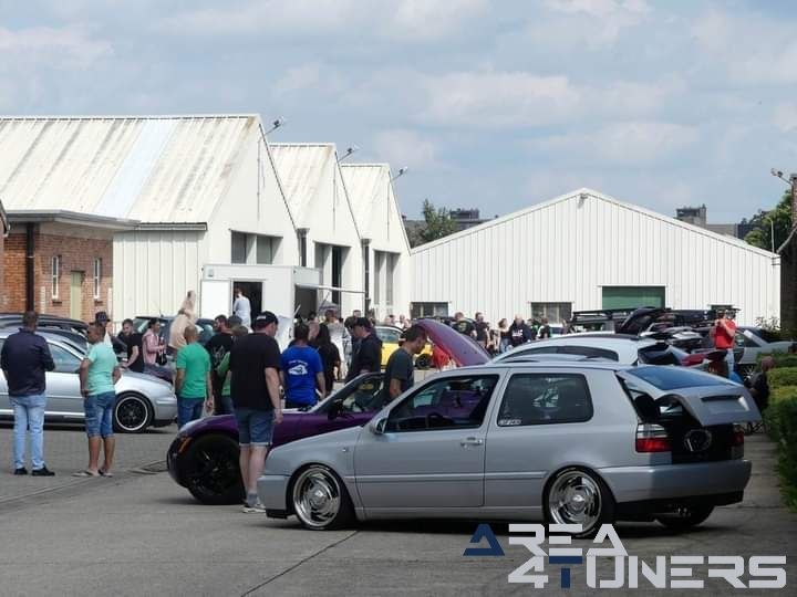 Tuning Car Meeting Landen
Imagen del reportaje de la revista Tuning Area4tuners.es, de la concentración de coches Tuning del año 2024 en Landen, Bélgica.