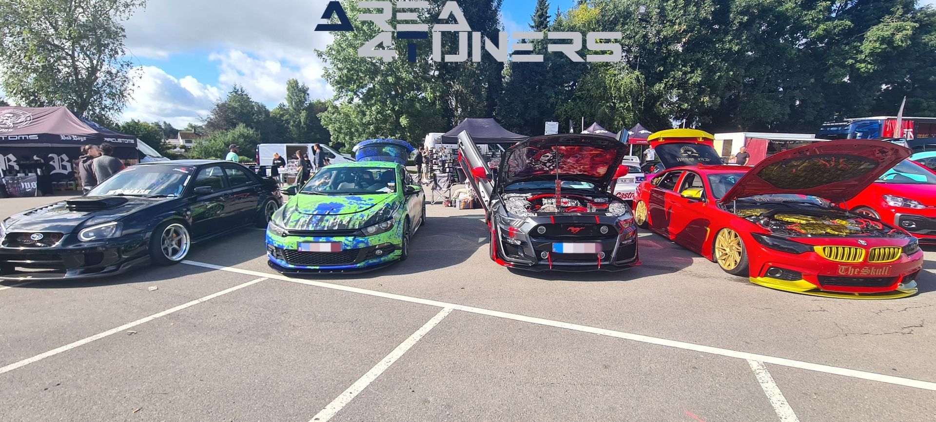 Black Storm Motor Show
Imagen del reportaje de la revista Tuning Area4tuners.es, de la concentración de coches Tuning del año 2024 en Bastoña, Bélgica.