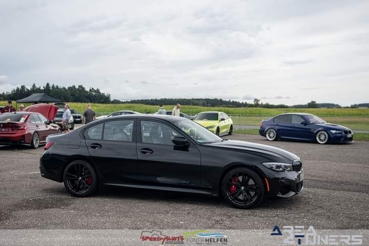 Perfonmance On Wheels Chapter 7
Imagen del reportaje de la revista Tuning Area4tuners.es, de la concentración de coches Tuning del año 2024 en Speichersdorf, Alemania