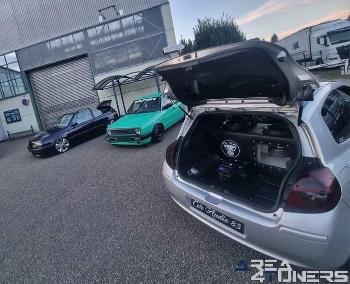 Elssas Motor Club
Imagen del reportaje de la revista Tuning Area4tuners.es, de la concentración de coches Tuning del año 2024 en Gumbrechtshoff, Francia.