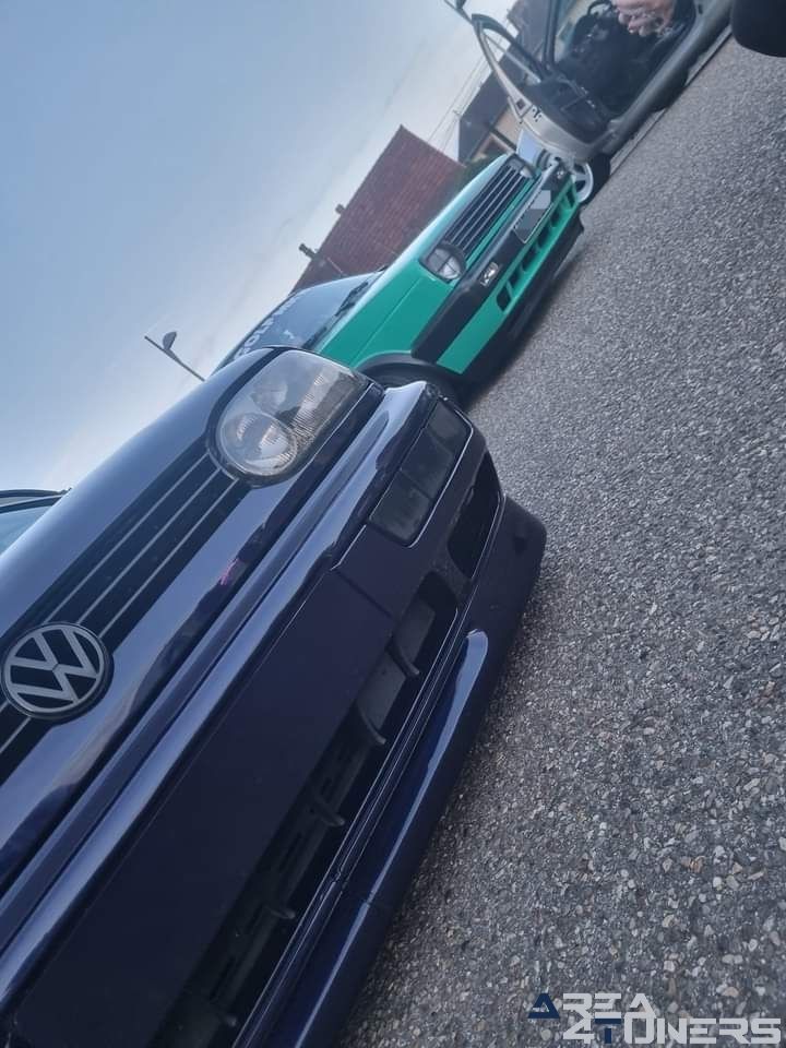 Elssas Motor Club
Imagen del reportaje de la revista Tuning Area4tuners.es, de la concentración de coches Tuning del año 2024 en Gumbrechtshoff, Francia.