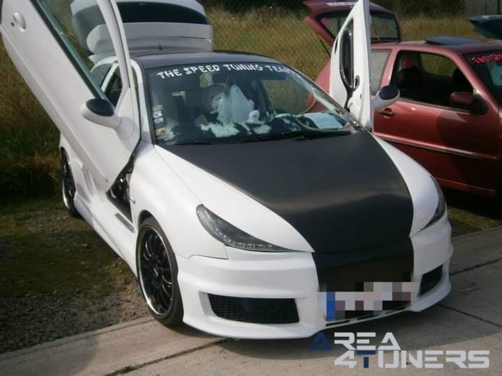 3eme Meeting Du Fnt
Imagen del reportaje de la revista Tuning Area4tuners.es, de la concentración de coches Tuning del año 2024 en Courcelles, Bélgica.