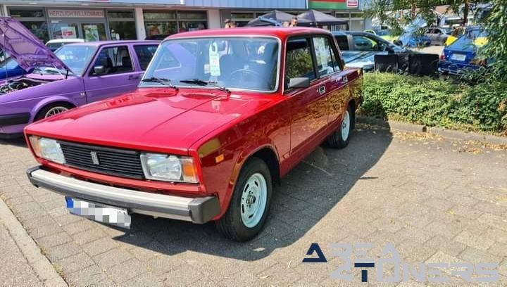 Seasons Final Car Meeting
Imagen del reportaje de la revista Tuning Area4tuners.es, de la concentración de coches Tuning del año 2024 en Langenau, Alemania.