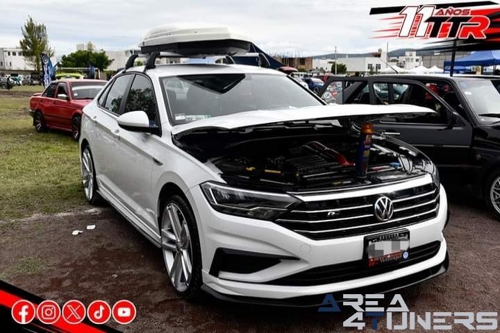 4º Rabbit Fest
Imagen del reportaje de la revista Tuning Area4tuners.es, de la concentración de coches Tuning del año 2024 en Tehuacan, Puebla, México.