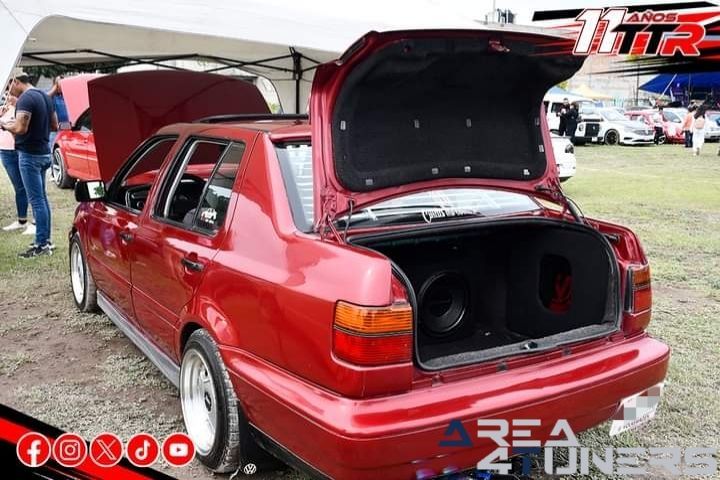 4º Rabbit Fest
Imagen del reportaje de la revista Tuning Area4tuners.es, de la concentración de coches Tuning del año 2024 en Tehuacan, Puebla, México.