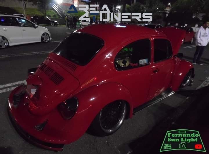 Original Volumen
Imagen del reportaje de la revista Tuning Area4tuners.es, de la concentración de coches Tuning del año 2024 en Atizapán, México.