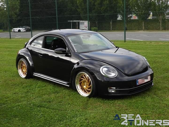 Casual Sunday 2024
Imagen del reportaje de la revista Tuning Area4tuners.es, de la concentración de coches Tuning del año 2024 en Wevelgem, Bélgica.