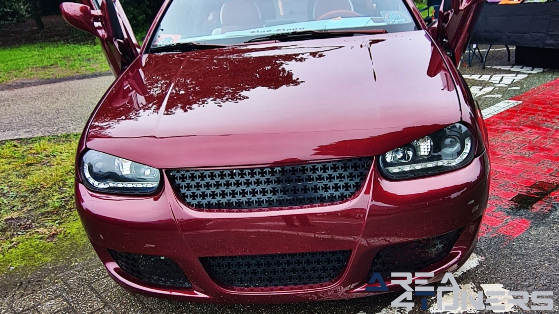 Reportaje de Modified Madness Volumen 1 Reportaje de la revista de coches Tuning Area4tuners sobre la concentración Modified Madness Volumen 1, realizada en el año 2024 en Herself, Bélgica