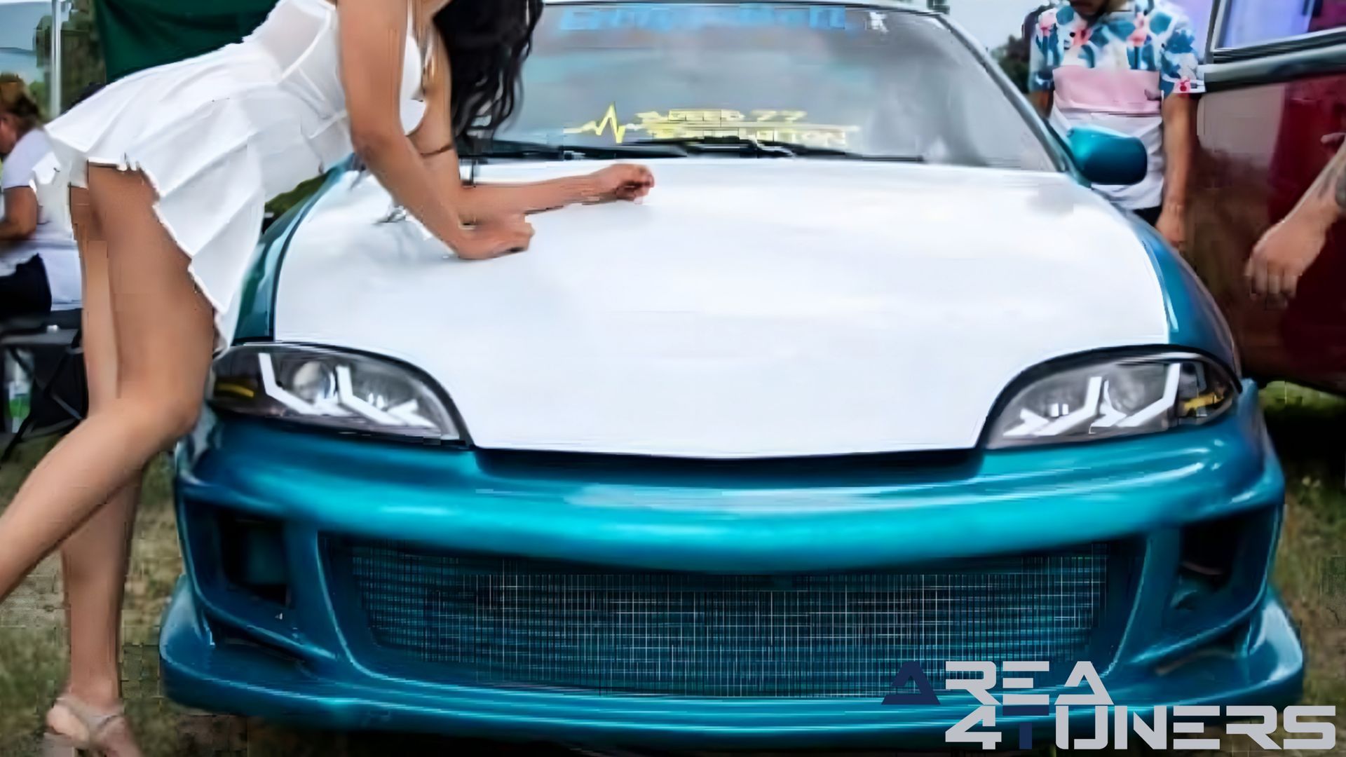 Reportaje de Reportaje de la revista de coches Tuning Area4tuners sobre la concentración 2º Aniversario Mi Pequeña Amante, realizada en el año 2024 en Teotihuacan, México.