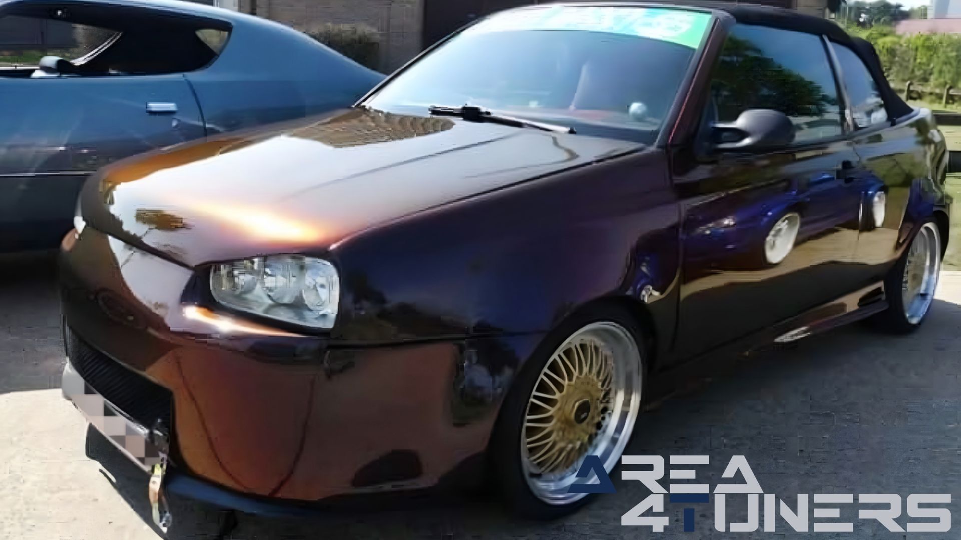 Reportaje de Fuerza Customs Car Event 3th Edition 1a parte Reportaje de la revista de coches Tuning Area4tuners sobre la concentración Fuerza Customs Car Event 3th Edition, realizada en el año 2024 en Heusden Zolder, Bélgica.