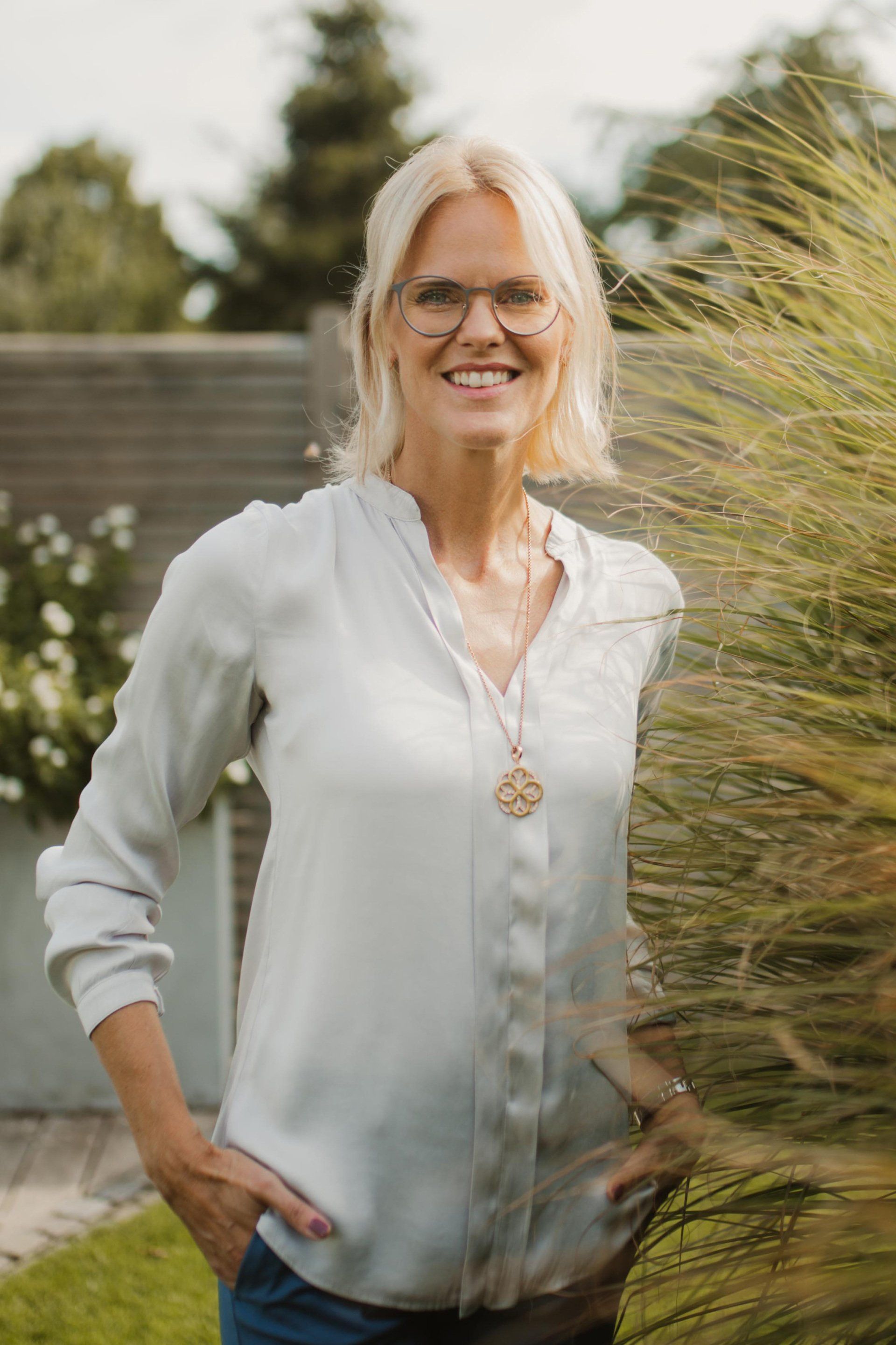 Coach Katja Schwenzer in der Natur