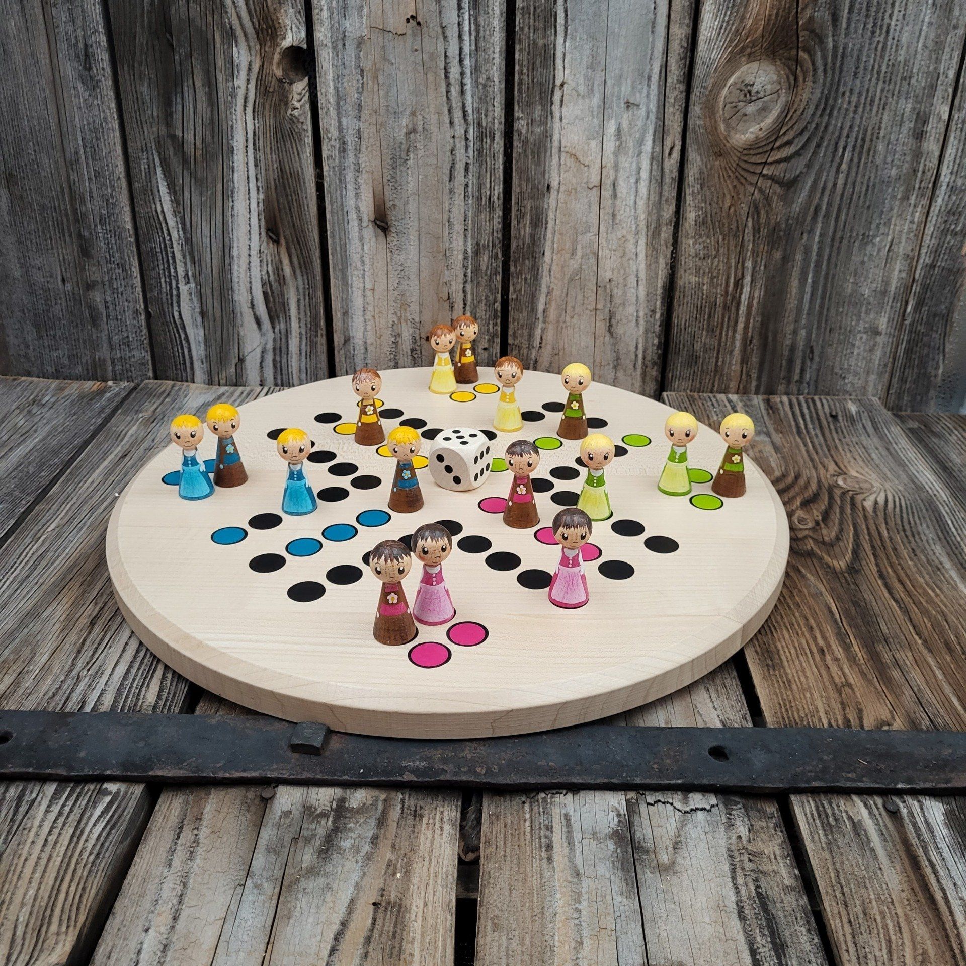 Brettspiel Mensch ärgere dich nicht