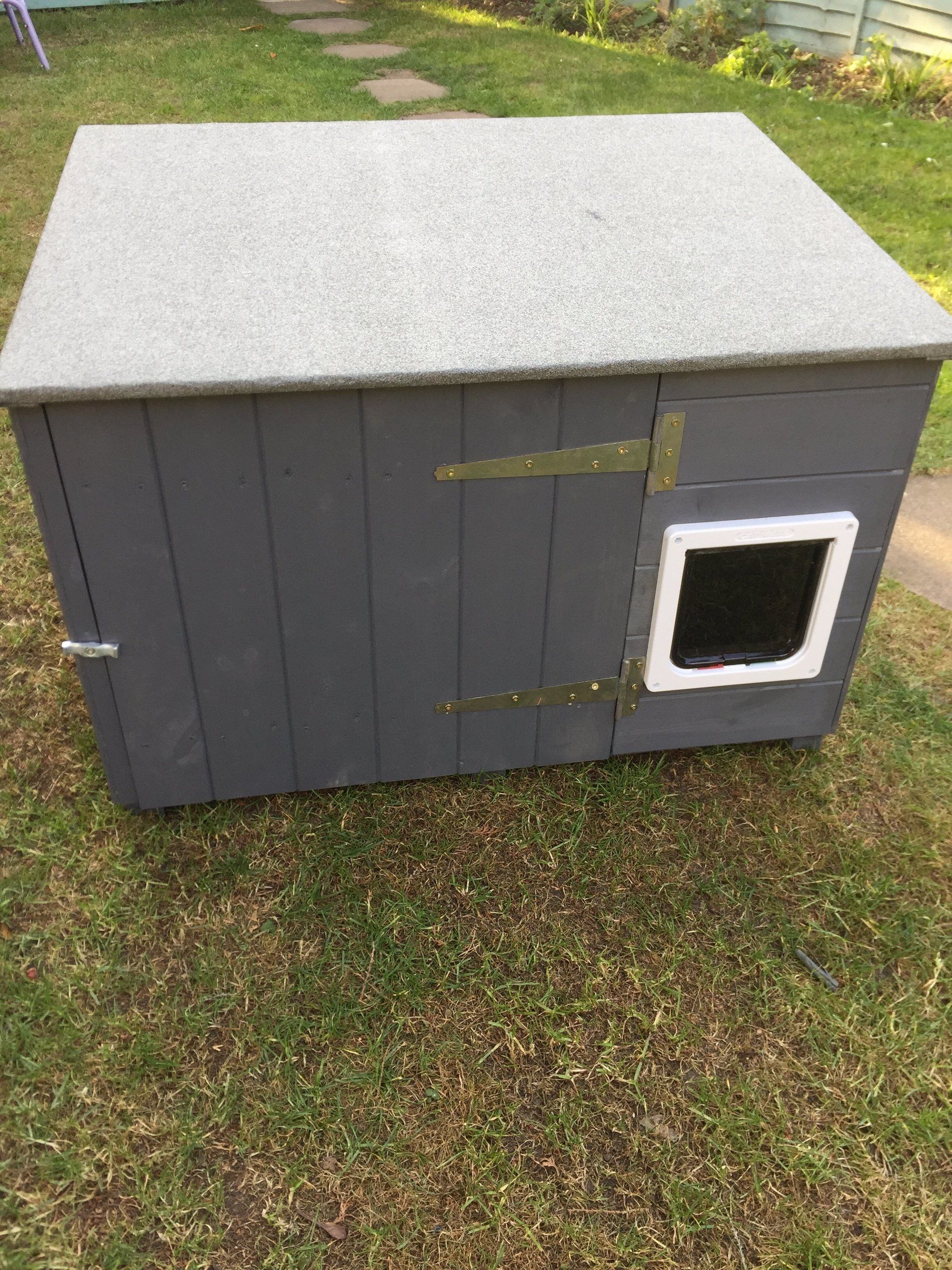Grey outdoor cat box