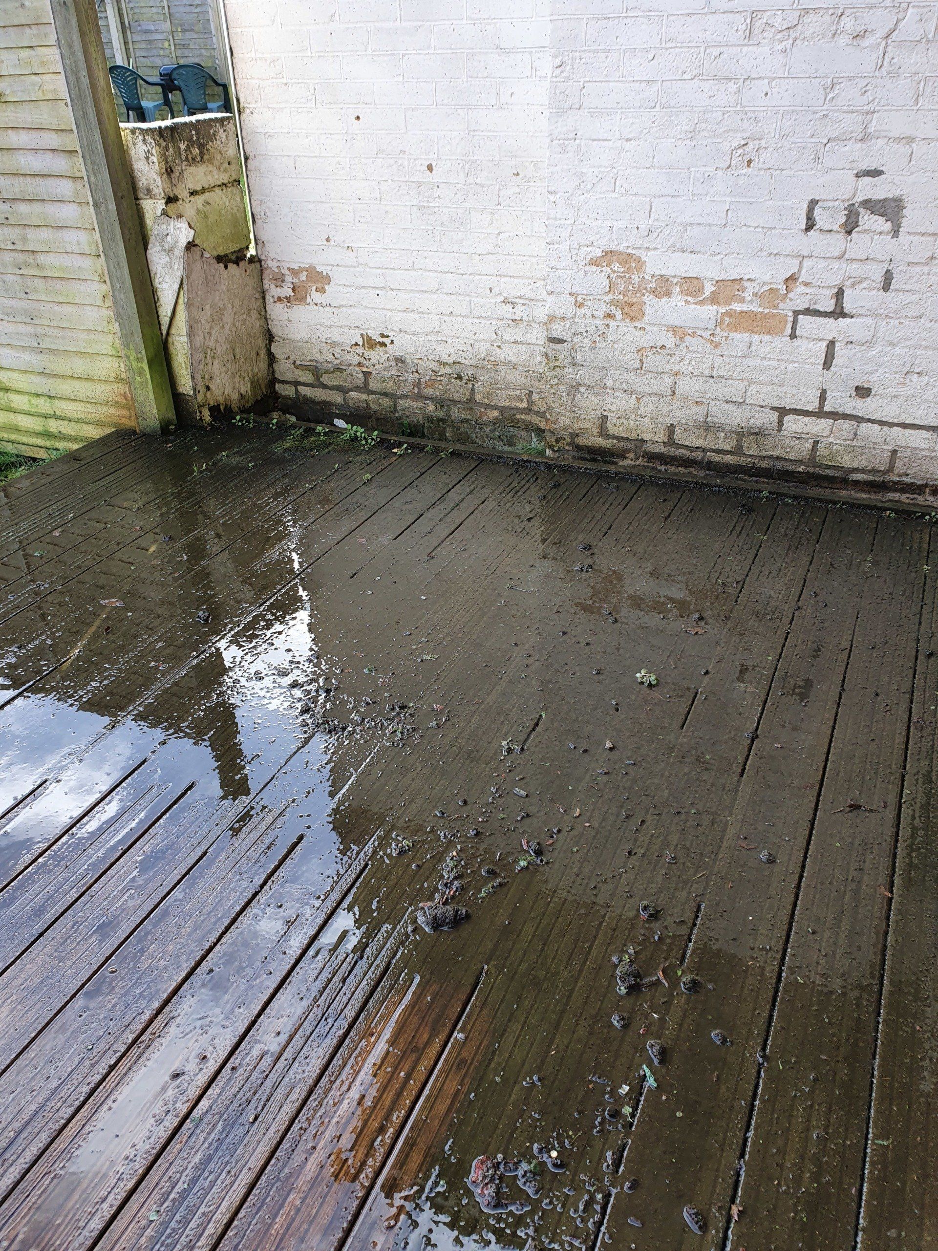 Dirty decking
