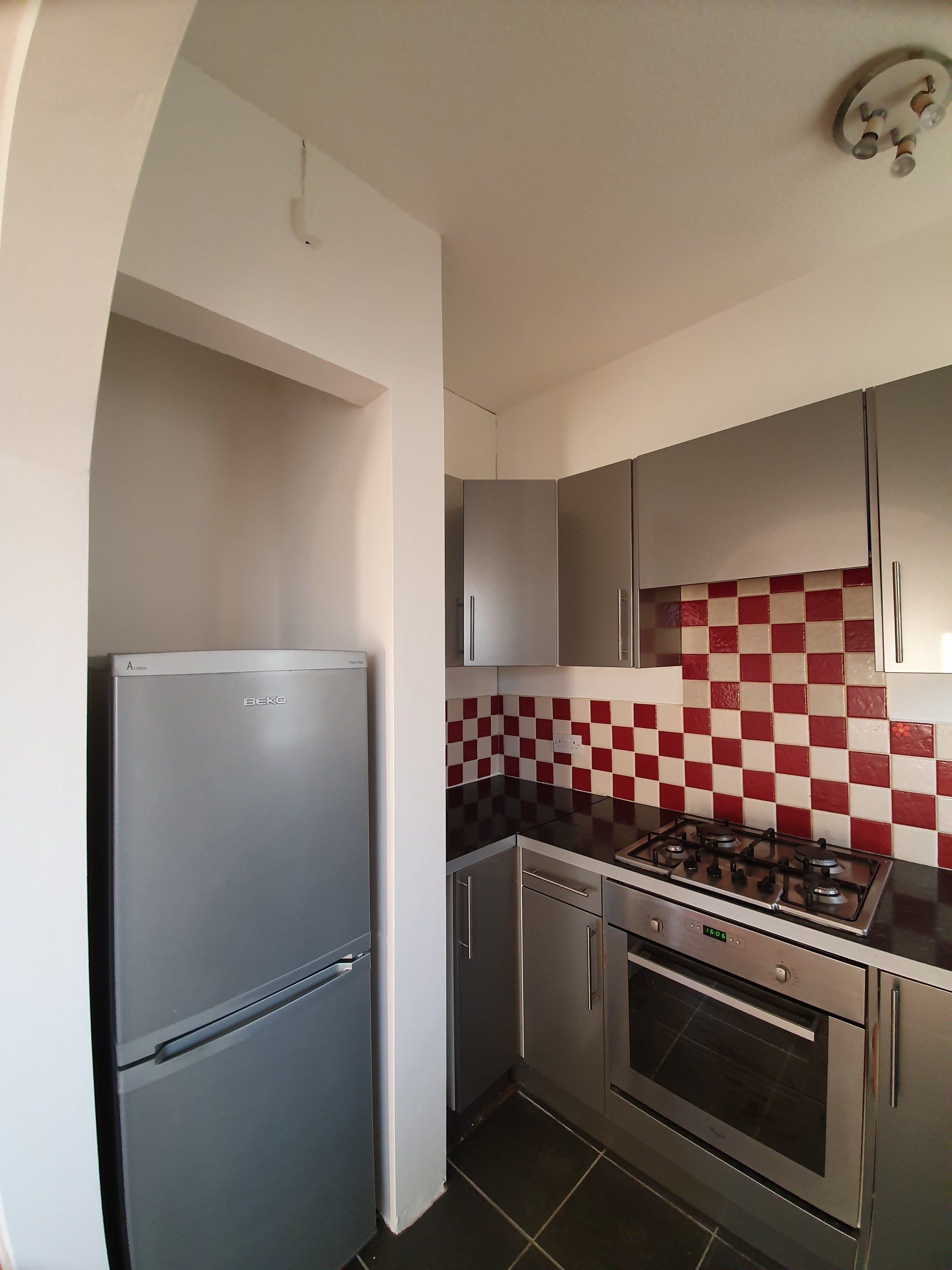 Yellow kitchen to white