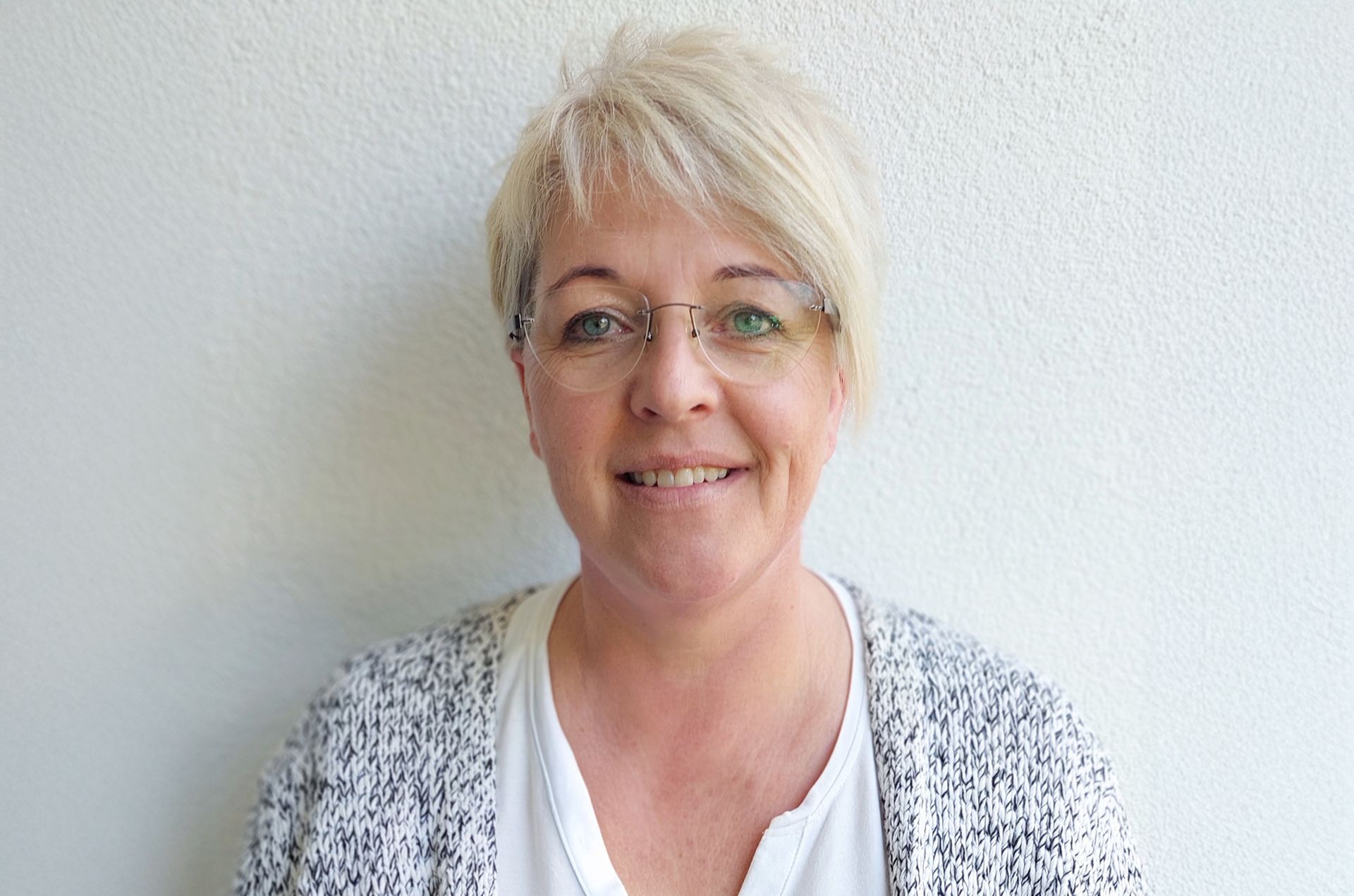 Pflegedienstleitung Cornelia Pfohe Pflegedienstleitung Cornelia Pfohe