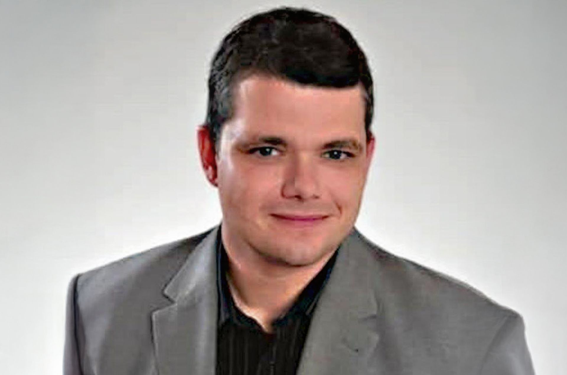 Einrichtungsleitung Michael Davenport Einrichtungsleitung Michael Davenport