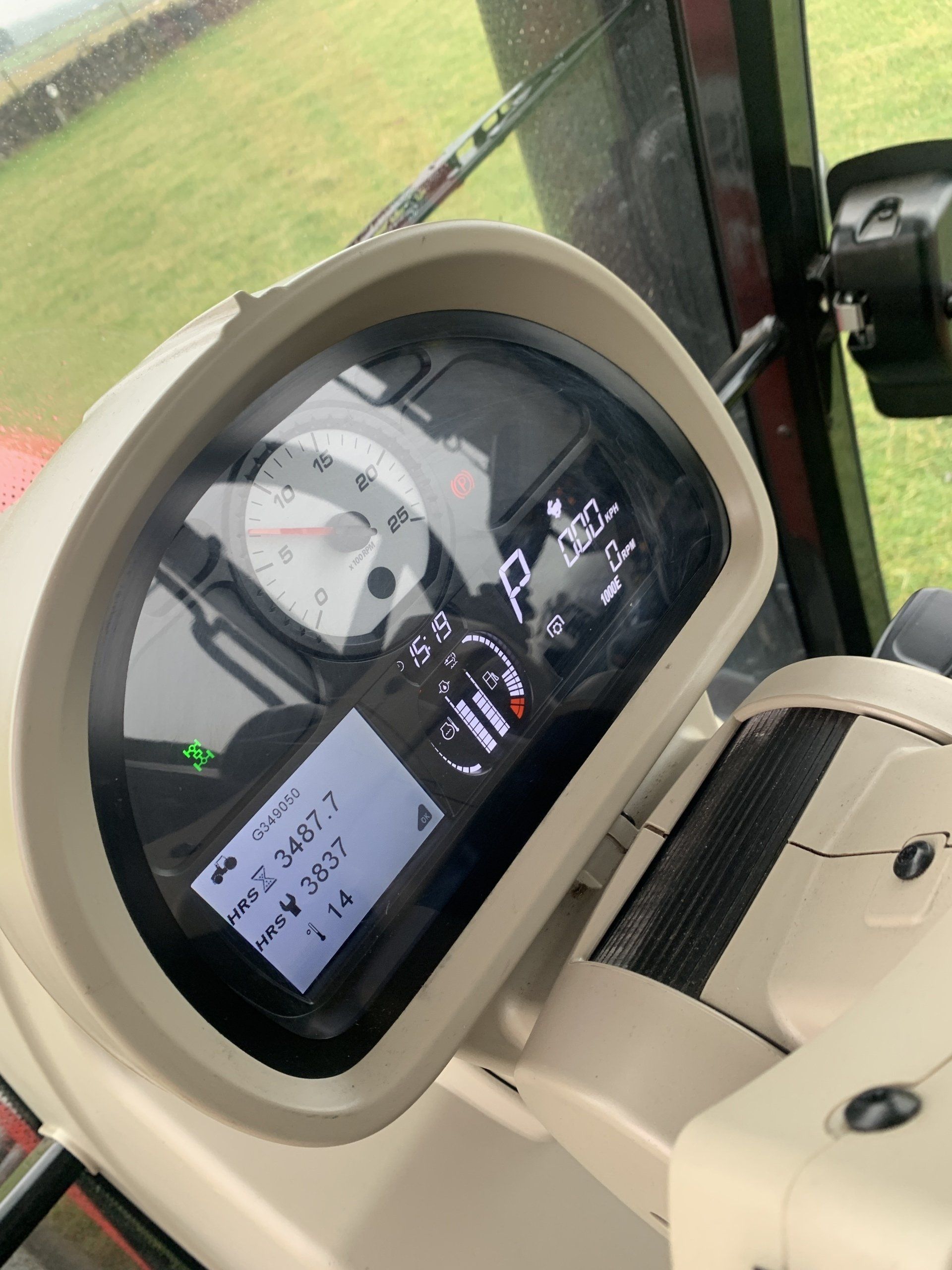 Massey Ferguson, Tractor, For Sale, 7718, 7720, 7722, Dyna 6, Dyna VT, Tractors for Sale, Massey Ferguson 7718, Michelin Tyres, Front links and PTO, 4 Speed PTO, Tractor, Machinery Dealer, Tractor Dealer, 180hp, Beacons, 50k, Low Hours, Efficient Spec, 580 Tyres, John Deere, Valtra, Fendt, Vario, New Holland