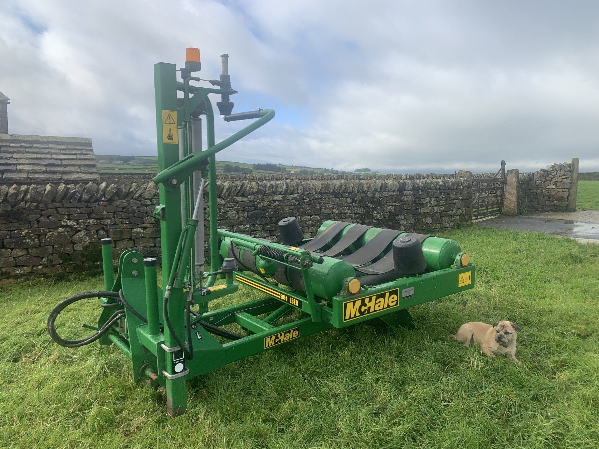 McHale 991 LBER Bale Wrapper, 750mm Wrap, Static Wrapper, McHale, 991, High Speed, Baler, Round Bales, Haylage, Tractor, 3 Point Linkage,